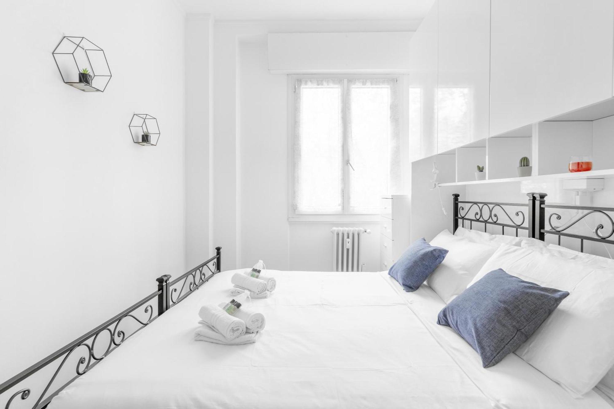 Apartamento Luxury Dream - Duomo 10min Free Fast Wi-fi And Ac Train Station Porta Vittoria 290mt *