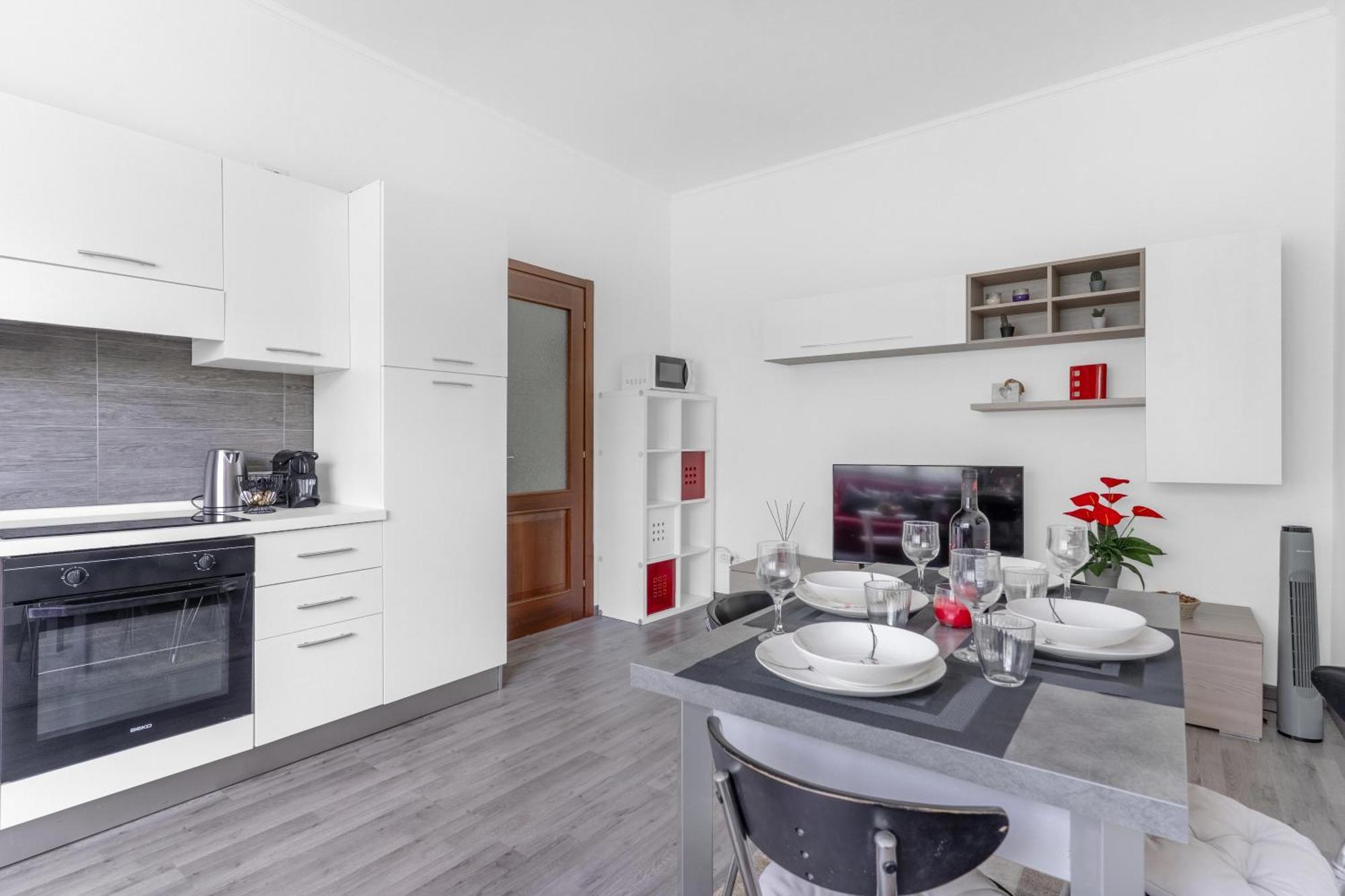 Apartamento Luxury Dream - Duomo 10min Free Fast Wi-fi And Ac Train Station Porta Vittoria 290mt *